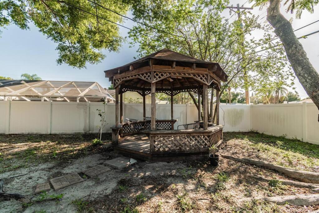 הוילה טאמפה Town 'N' Country Cozy Corner, Your Florida Fun Hub מראה חיצוני תמונה